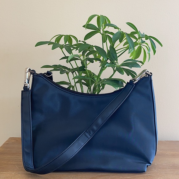 GIANNINI | New Matte Black Faux Leather Shoulder Bag - Picture 5 of 5